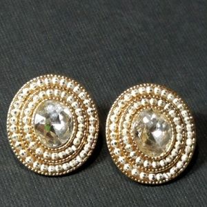 Oval earrings new